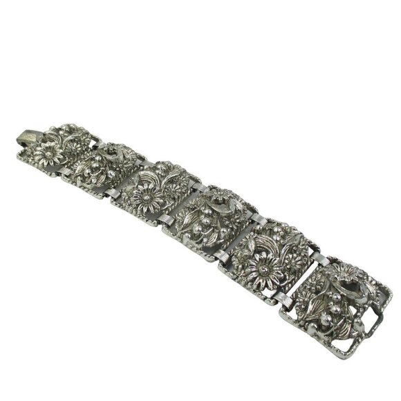 Sarah Coventry Silver Tone Antique Garden VINTAGE BRACELET 1962 Floral Panel - Picture 6 of 7